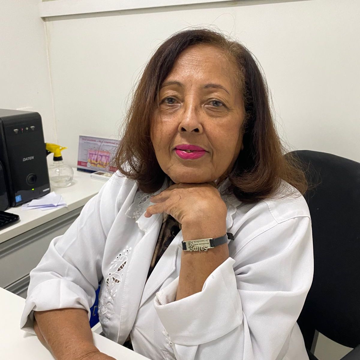 Dra Tânia Paranhos